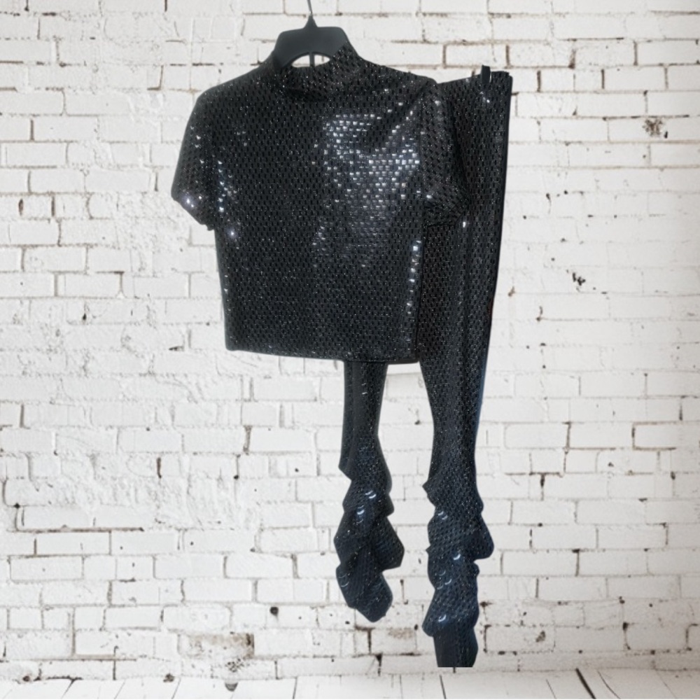 NWT 2 Piece Sequin Stack Pant Set